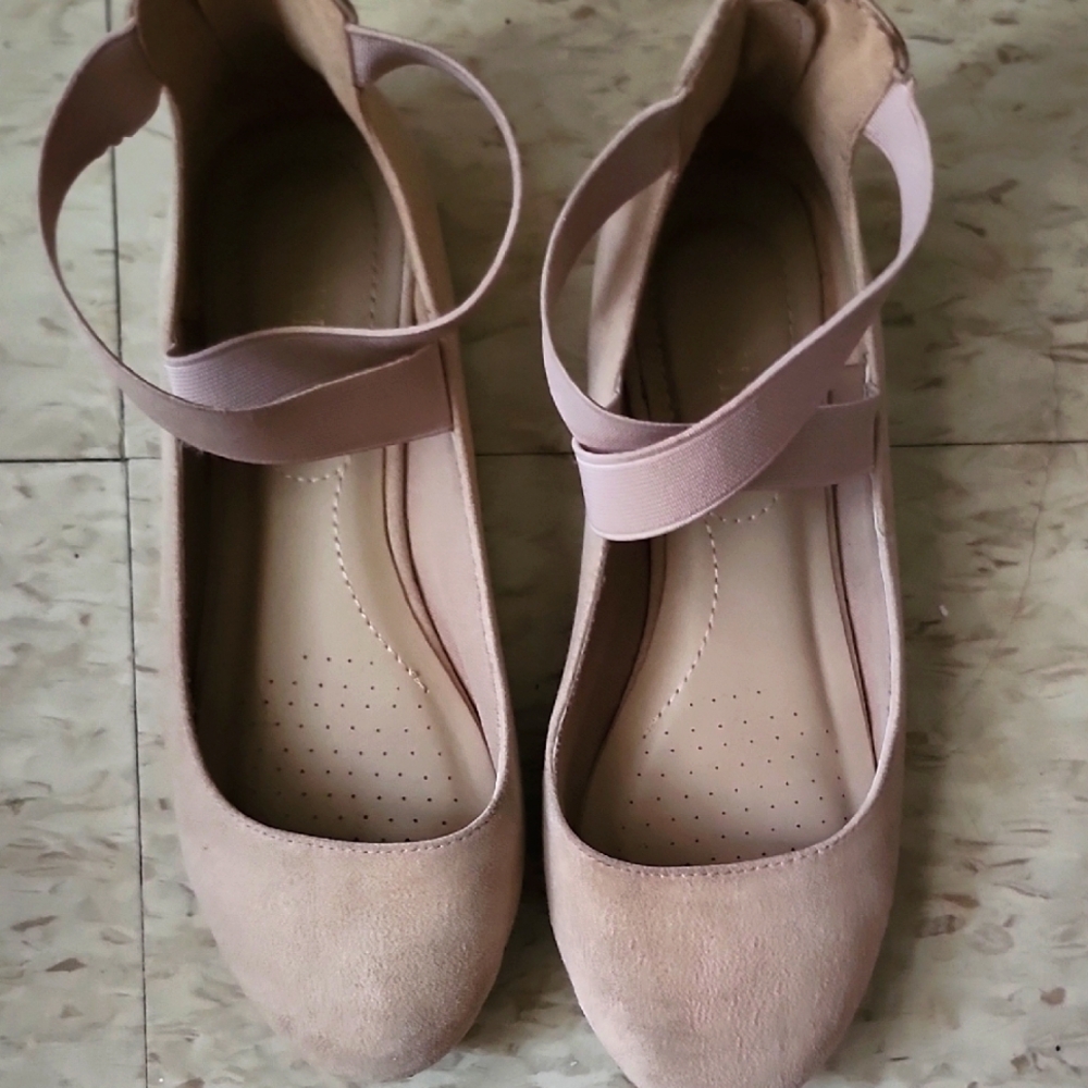 Soft Tan Ballet Flats with Rounded Toe and Strap